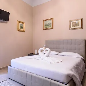  Apartment Pinzochere Artistic For Family